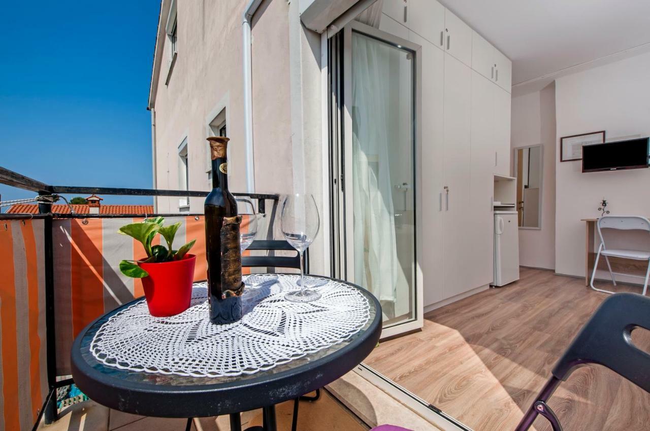 Rooms Mariana Ровинь Экстерьер фото