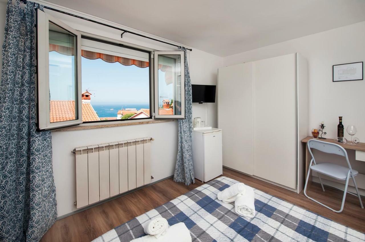 Rooms Mariana Ровинь Экстерьер фото